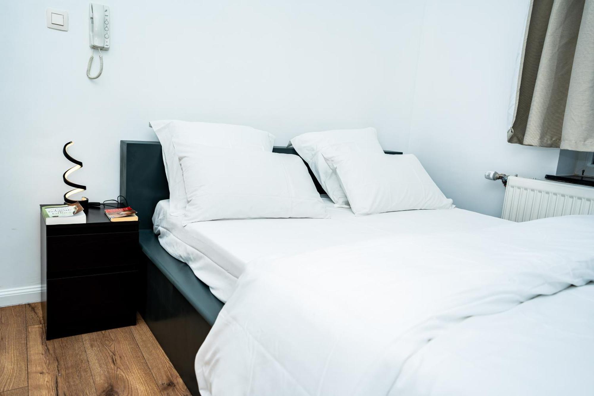 Chambre R1 Avec Salle De Bain Partagee Pres De L'Hopital De La Citadelle A Liege Ngoại thất bức ảnh