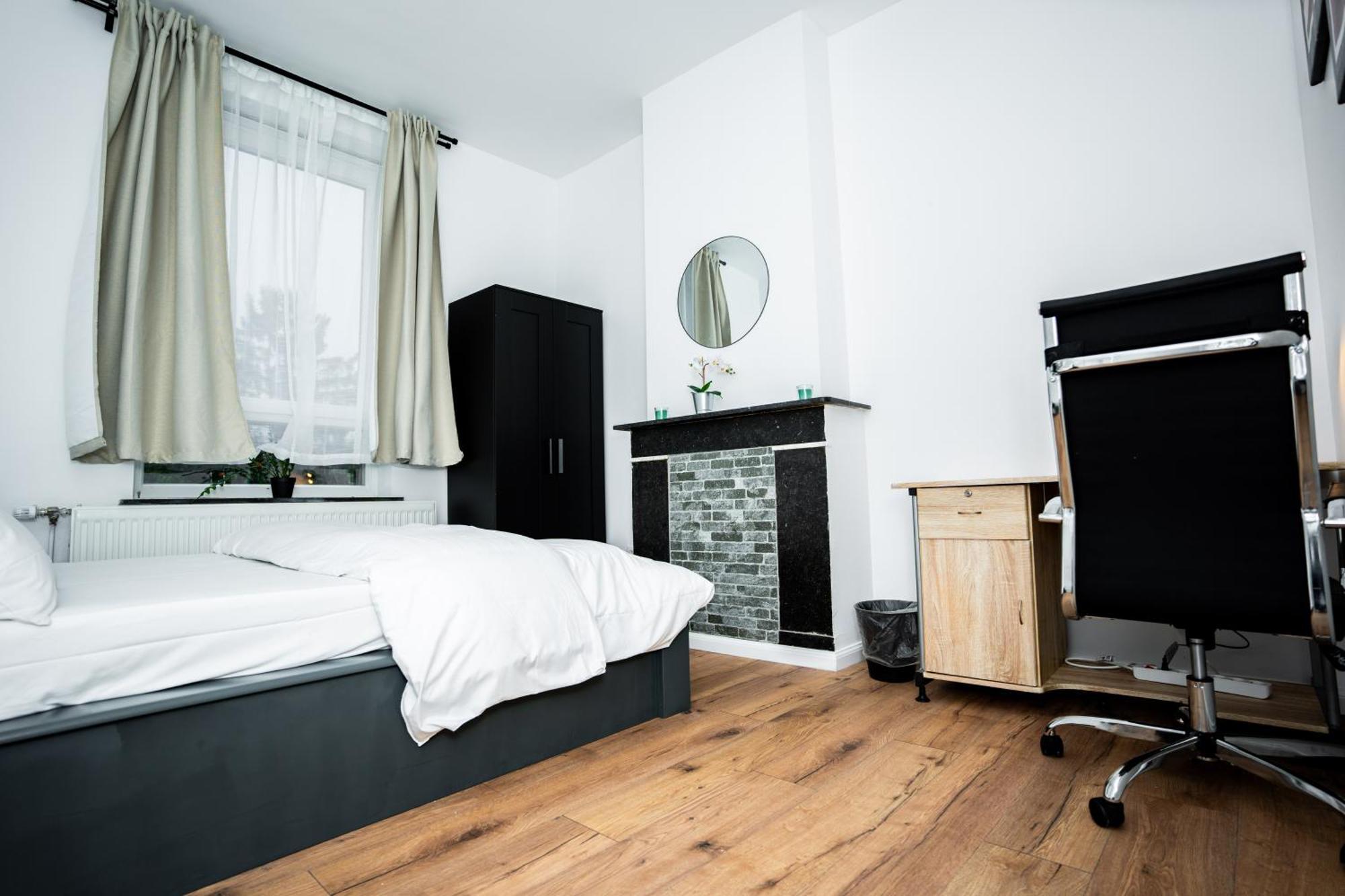 Chambre R1 Avec Salle De Bain Partagee Pres De L'Hopital De La Citadelle A Liege Ngoại thất bức ảnh