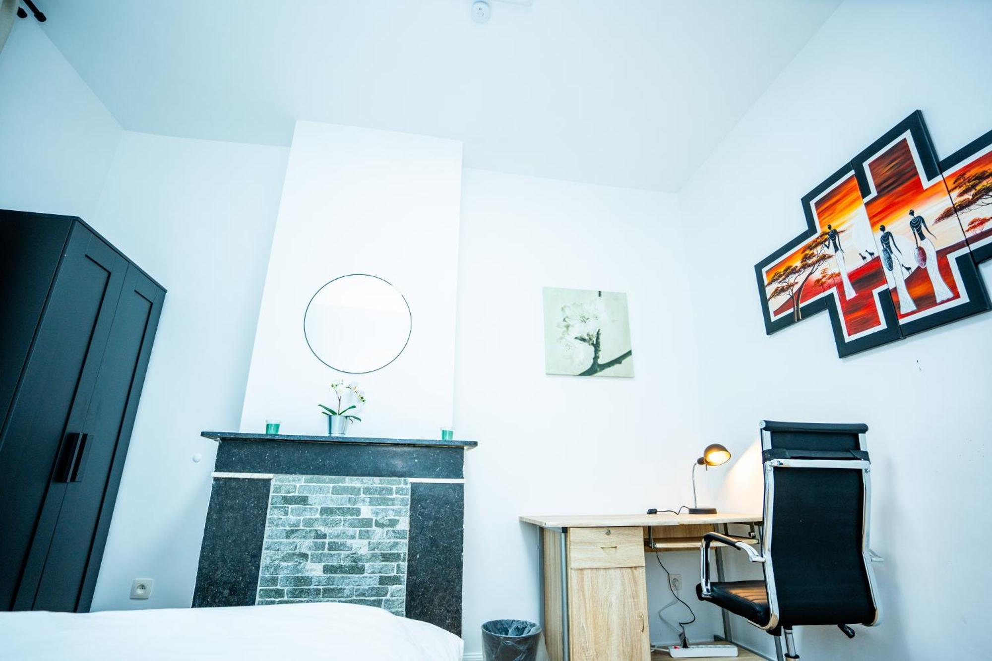 Chambre R1 Avec Salle De Bain Partagee Pres De L'Hopital De La Citadelle A Liege Ngoại thất bức ảnh